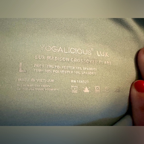 Yogalicious Lux Leggings Women’s Size L Flare Workout Athleisure Stretchy Green - Picture 6 of 7